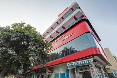 Hotel Capital O Boss Guest House Near Dilshad Garden Metro Station