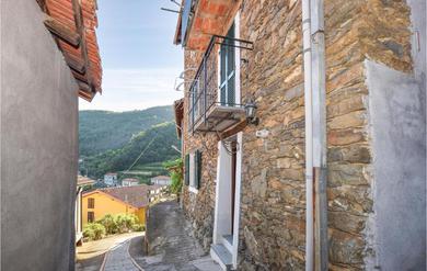 Apartments Beautiful apartment in BORGHETTO DARROSCIA with 1 Bedrooms and WiFi