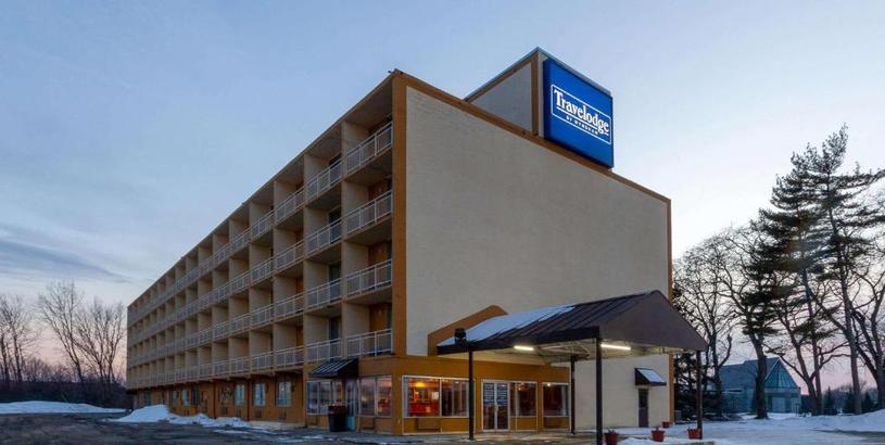 Hotel Travelodge by Wyndham Cleveland Airport