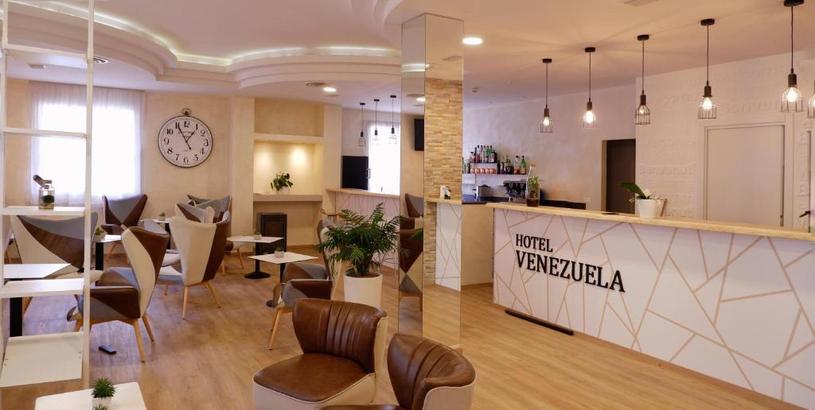 Отель Hotel Venezuela