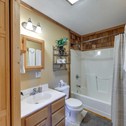 Holiday home Charming Fox Den Cabin in Whittier with Hot Tub!
