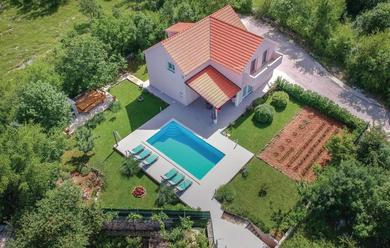 Villa Villa Radosevic near Split, heated pool