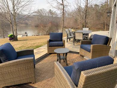  New! Lake House Retreat with Private Dock, Kayaks & Firepit