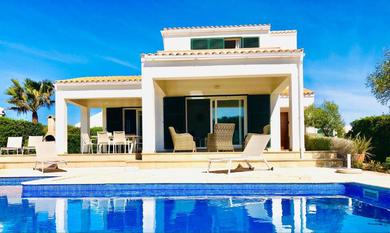 Holiday home Large Villa With Private Pool, Garden And Sea View