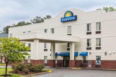Hotel Days Inn by Wyndham Doswell At the Park