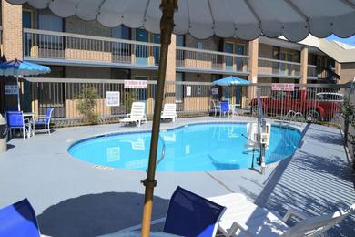 Hotel Days Inn by Wyndham Easley West Of Greenville/Clemson Area