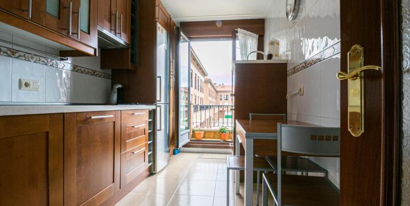 Apartments PISO/APARTAMENTO