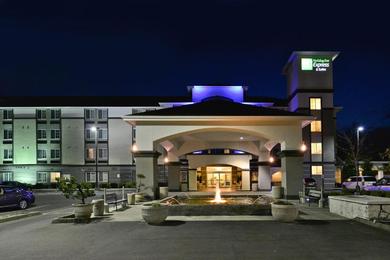 Отель Holiday Inn Express Hotel & Suites Tacoma South - Lakewood, an IHG Hotel