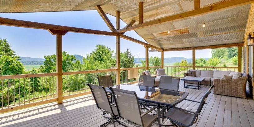 Hotel New Albin Vacation Rental with Fire Pit and Views!