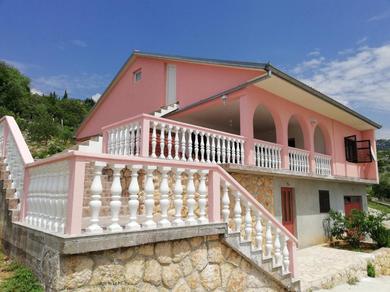Holiday home Entire house ideal for mountain and hiking lovers near the sea