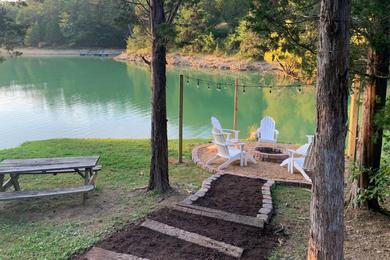 Holiday home Smoky Mtn Lakefront Cabin with Hot Tub and Fire Pit!