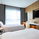 Отель Landing Jeju Shinhwa World Hotel