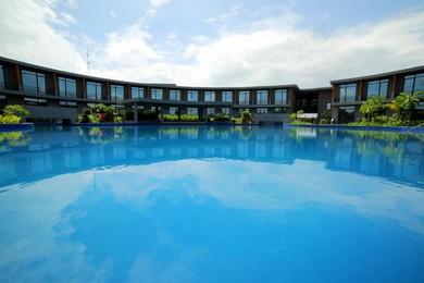 Отель The Amaya Resort Kolkata NH6
