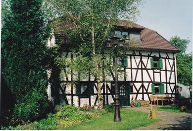 Апартаменты Historisches Haus Unkelbach