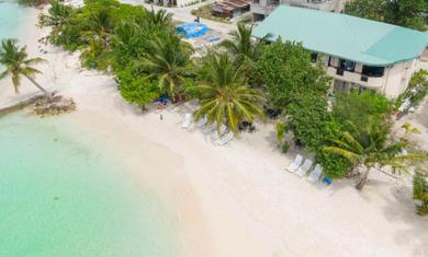Гостевой дом Crown Beach Hotel Maldives