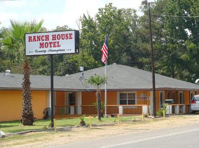Motel Ranch House Motel Marksville