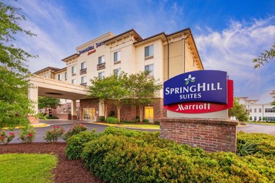 Отель SpringHill Suites by Marriott Lafayette South at River Ranch