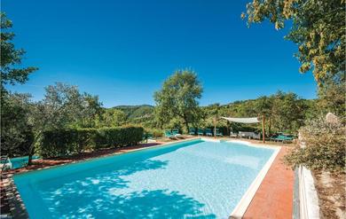 Awesome home in Gaiole in Chianti SI with 2 Bedrooms and Outdoor swimming pool