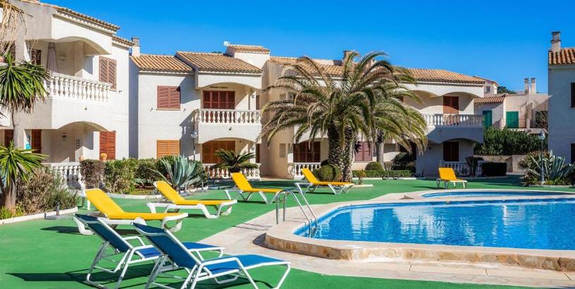 Holiday home Can Nogueras