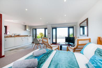 Holiday home St Mildreds Bay Annex Retreat With Direct Sea Views