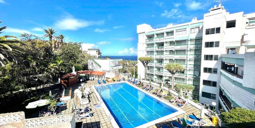 Apartments Large Family Apartment, Wifi, pools, garden, beach in Puerto de la Cruz