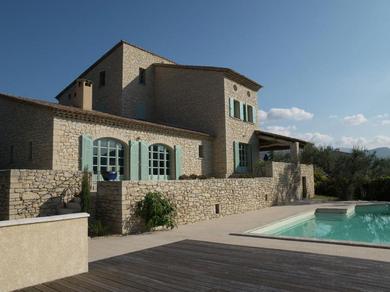 Villa Beautiful villa with panoramic view, in the hills of the Mont Ventoux