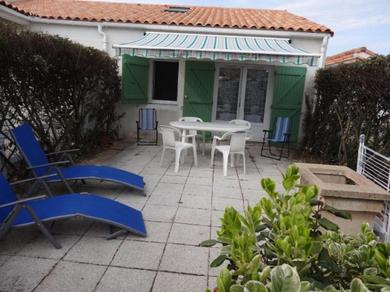 Holiday home Maison La Tranche-sur-Mer, 3 pièces, 5 personnes - FR-1-476-56