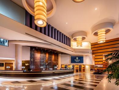 Отель Kfar Maccabiah Hotel & Suites
