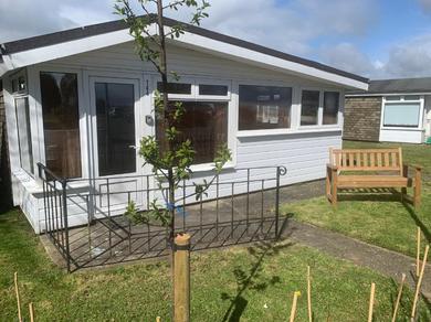 Дом отдыха Dartmouth 2 Bed Detached Chalet Number 144