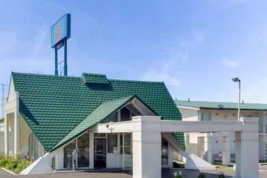 Мотель Motel 6-Geneva, OH