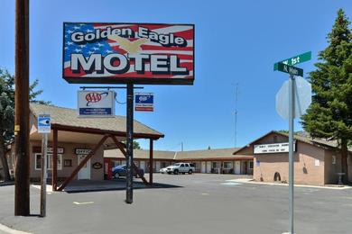 Мотель Golden Eagle Motel