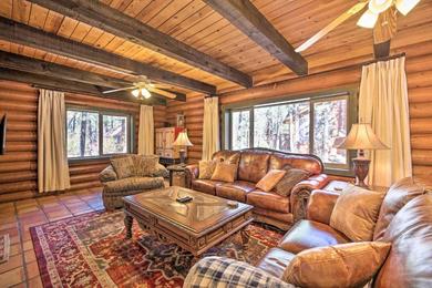 Holiday home Pinetop Log Cabin Near Dining, Hiking and Golf!