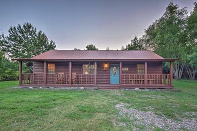 Holiday home Broken Bow Starlight Cabin with Private Hot Tub!