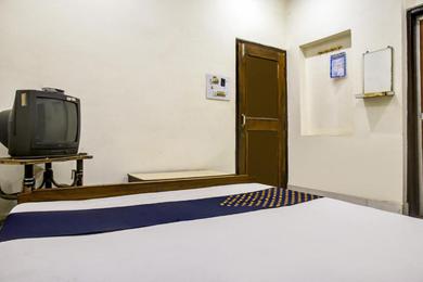 Hotel SPOT ON 75653 Hotel Rohit