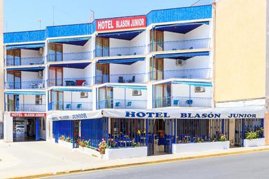 Отель Hotel Blason Junior