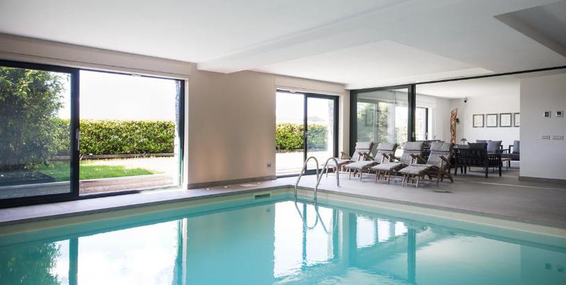 Apartments SUITE & POOL-Como Apartment-160 mt-Private Indoor Swimming-Pool