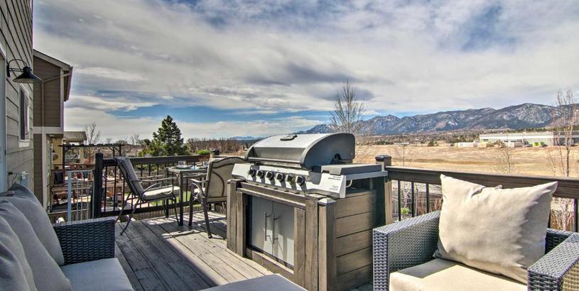 Holiday home Monument Mountain Retreat with Views and Hot Tub!