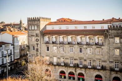 Отель Hotel Compostela