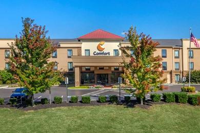 Отель Comfort Suites Knoxville West - Farragut
