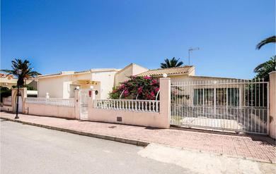 Дом отдыха Amazing home in Orihuela with 3 Bedrooms and WiFi