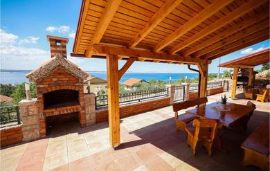 Apartments Stunning apartment in Starigrad with 1 Bedrooms and WiFi