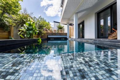 Villa TROPICAL KEYWEEK beautiful architect villa with swimming pool in Bidart