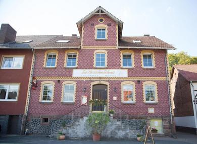 Отель Zur Hessischen Schweiz