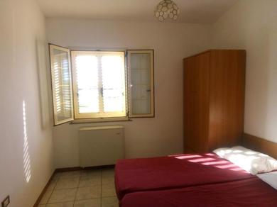 Guest house Double room for rent with private bathroom