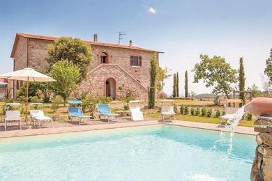 Villa Stazione di Giuncarico Villa Sleeps 15 with Pool and Air Con