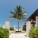 Апартаменты Oceanview 3 BR condo, rooftop pool&jacuzzi, beach!