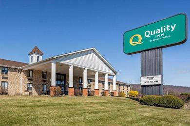 Отель Quality Inn Riverview Enola-Harrisburg