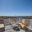 Holiday home Waterfront Home with Large Deck and Dock on Narrow Bay