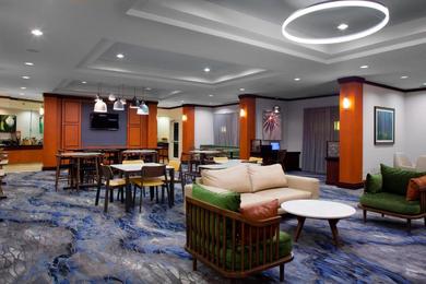 Fairfield Inn and Suites by Marriott Montgomery EastChase