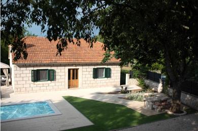 Holiday home Dalmatian Village House - Jokini Dvori with pool